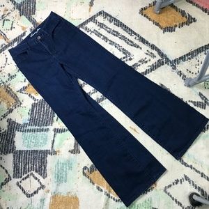 Bell Bottom London Jeans